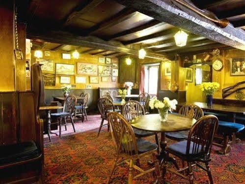 The Nobody Inn Christow Exterior foto